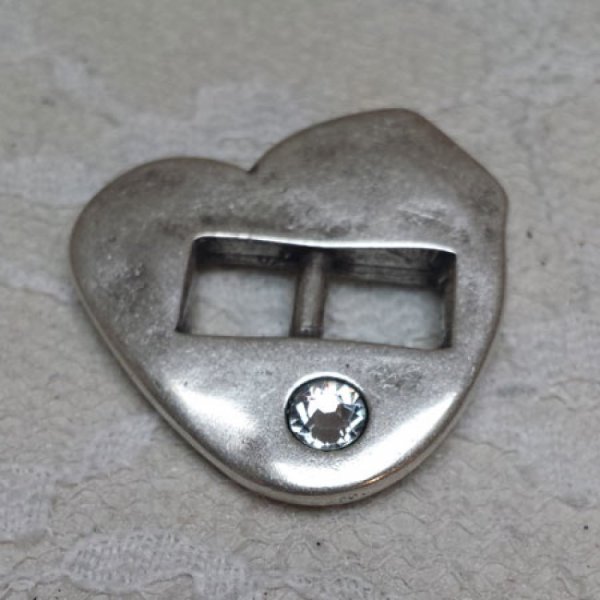 Clasp 06 mm for the creation of leather bracelet.