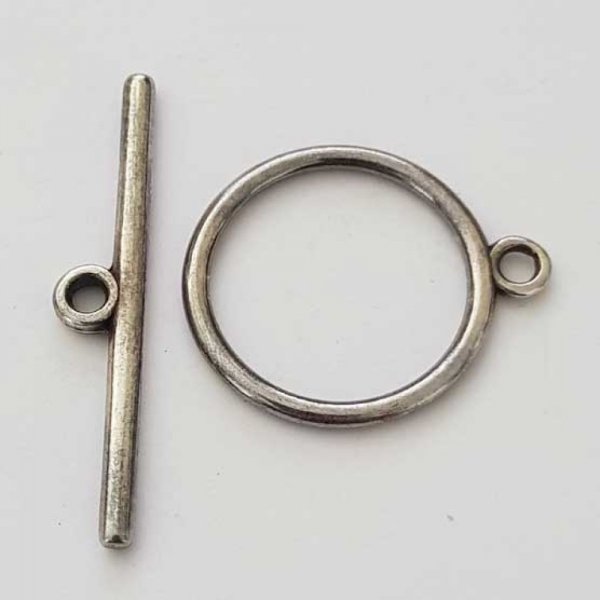 Toggle Clasp Round Gun Barrel Pattern N&deg;22