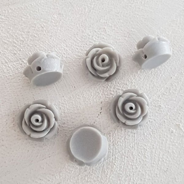 Synthetic Flower 11 mm N&deg;01-05 Light grey