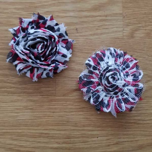 Frayed Fabric Flower Fancy N&deg;34