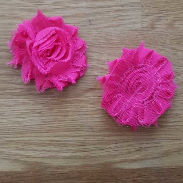 Fleur Tissus effiloch&eacute;e Fantaisie N&deg;28