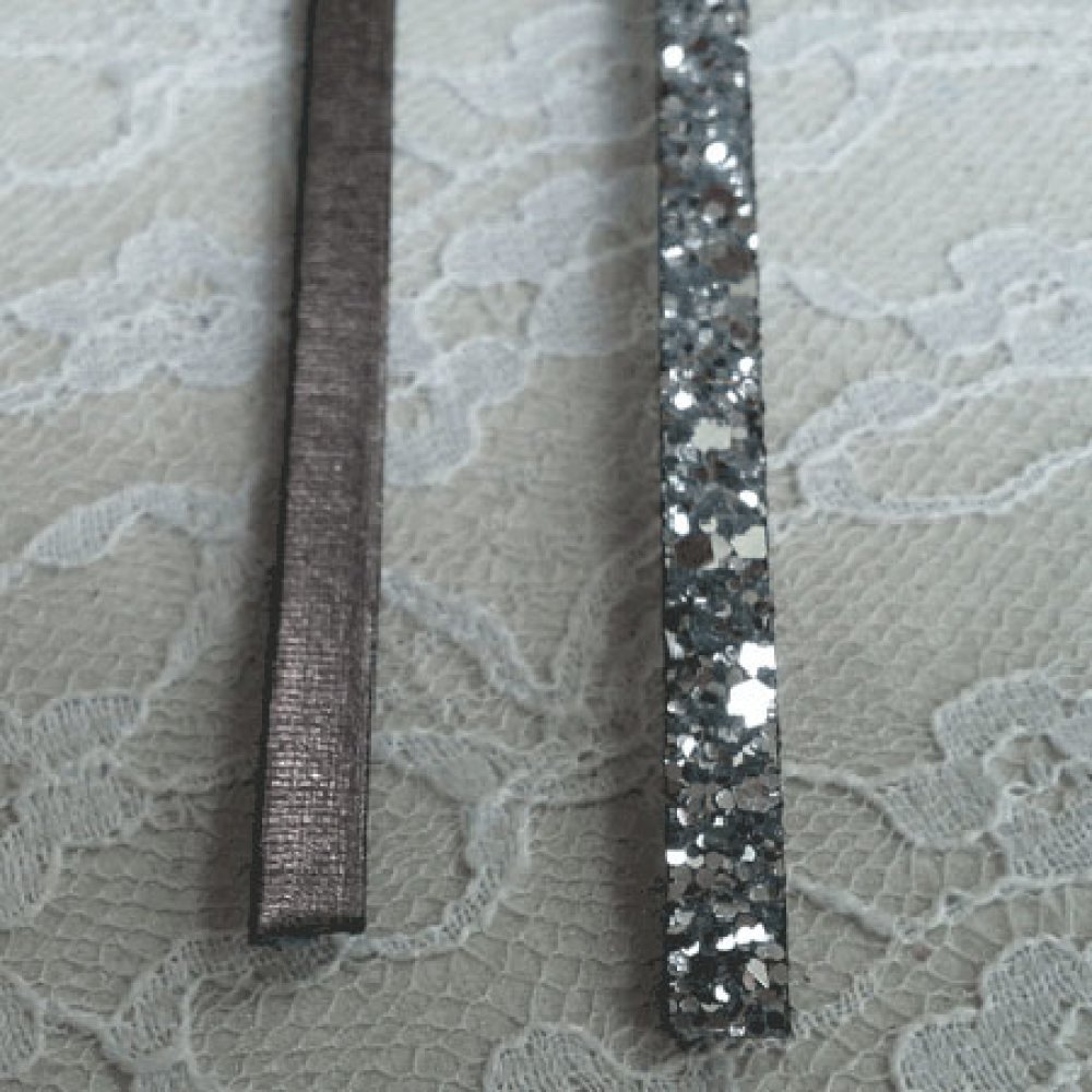 Silver glitter lanyard 06 mm lined with leather by 20 cm