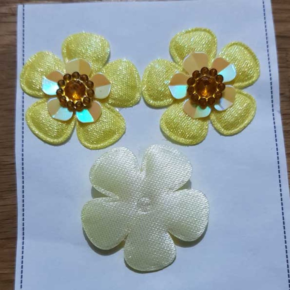 Lot 3 flowers 5 petals Yellow Fabric