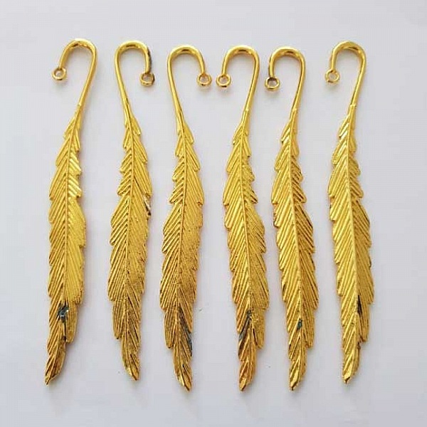 Marque page N&deg;01 plume Dor&eacute; 2&eacute;me Choix