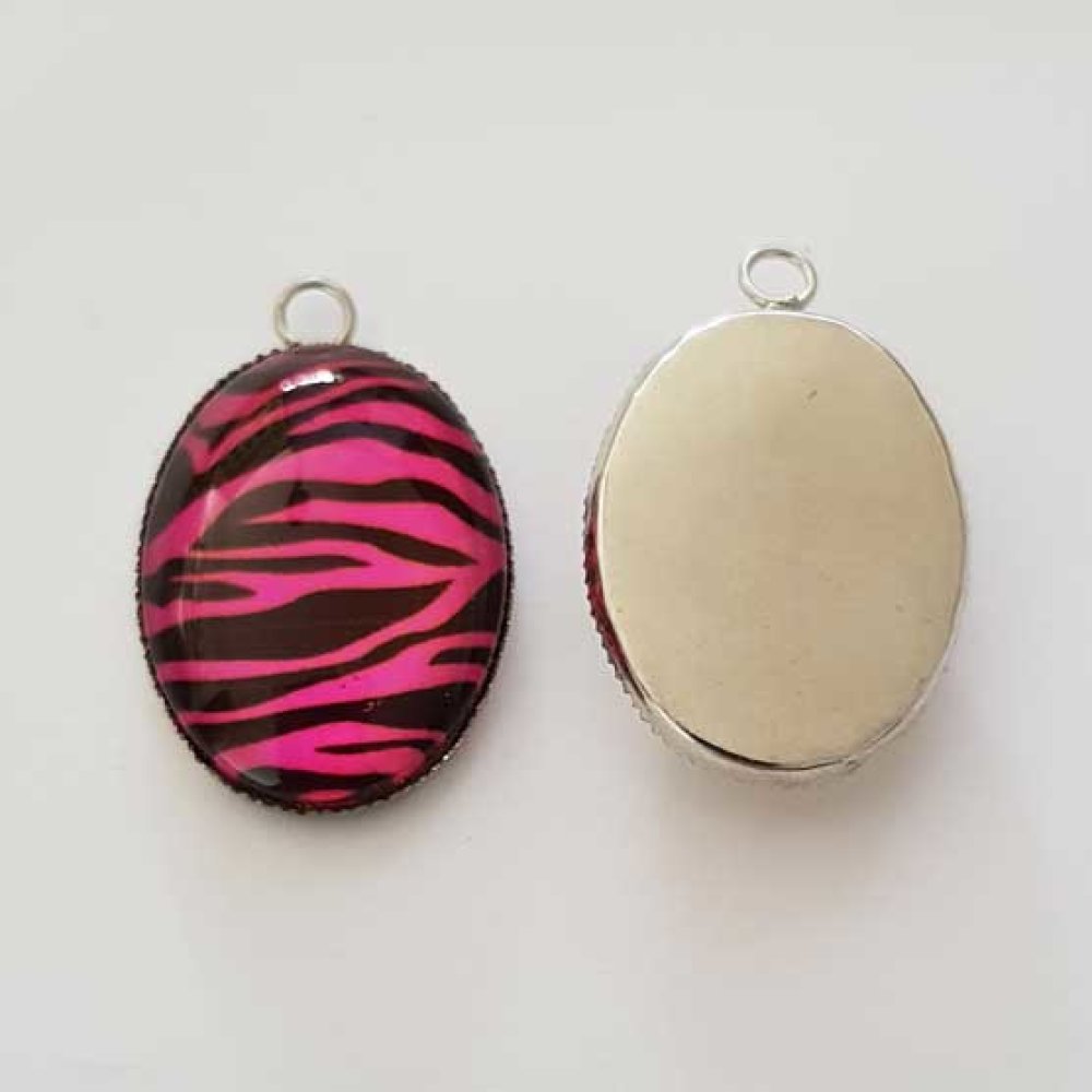 Pendentif Cabochon Ovale 25 x 18 mm en Verre Fantaisie N°04-01