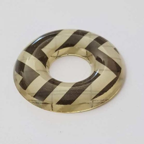 35 mm donuts pendant in resin N&deg;001