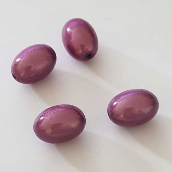 Perle Magique Ovale Mauve Fonc&eacute; 19 mm