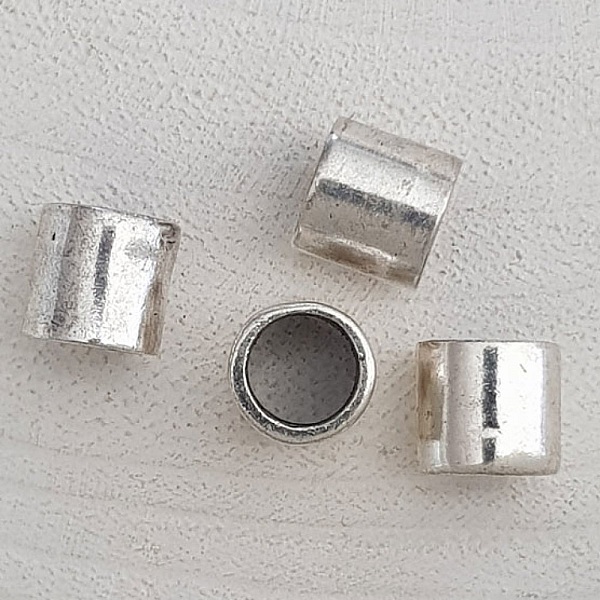 Silver tube pearl N&deg;04