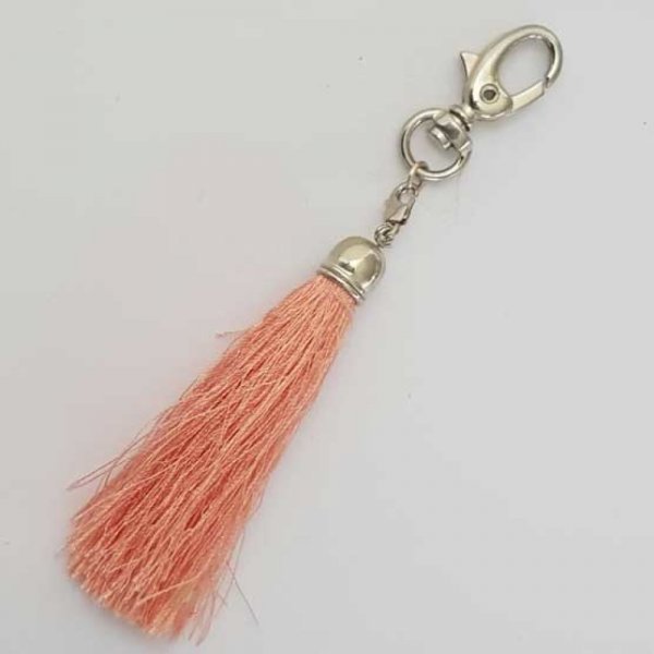 Pompon Mousqueton 70 mm N&deg;08