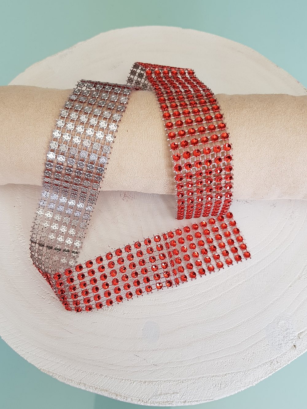 Ribbon Strass N&deg;03 Red by 0.50 cm.