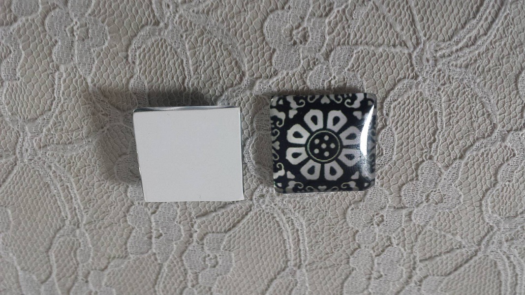 square glass cabochon 25mm 044 