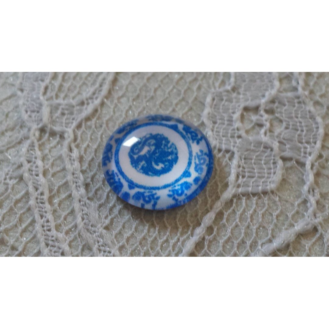 round glass cabochon 12mm blue flower 029 