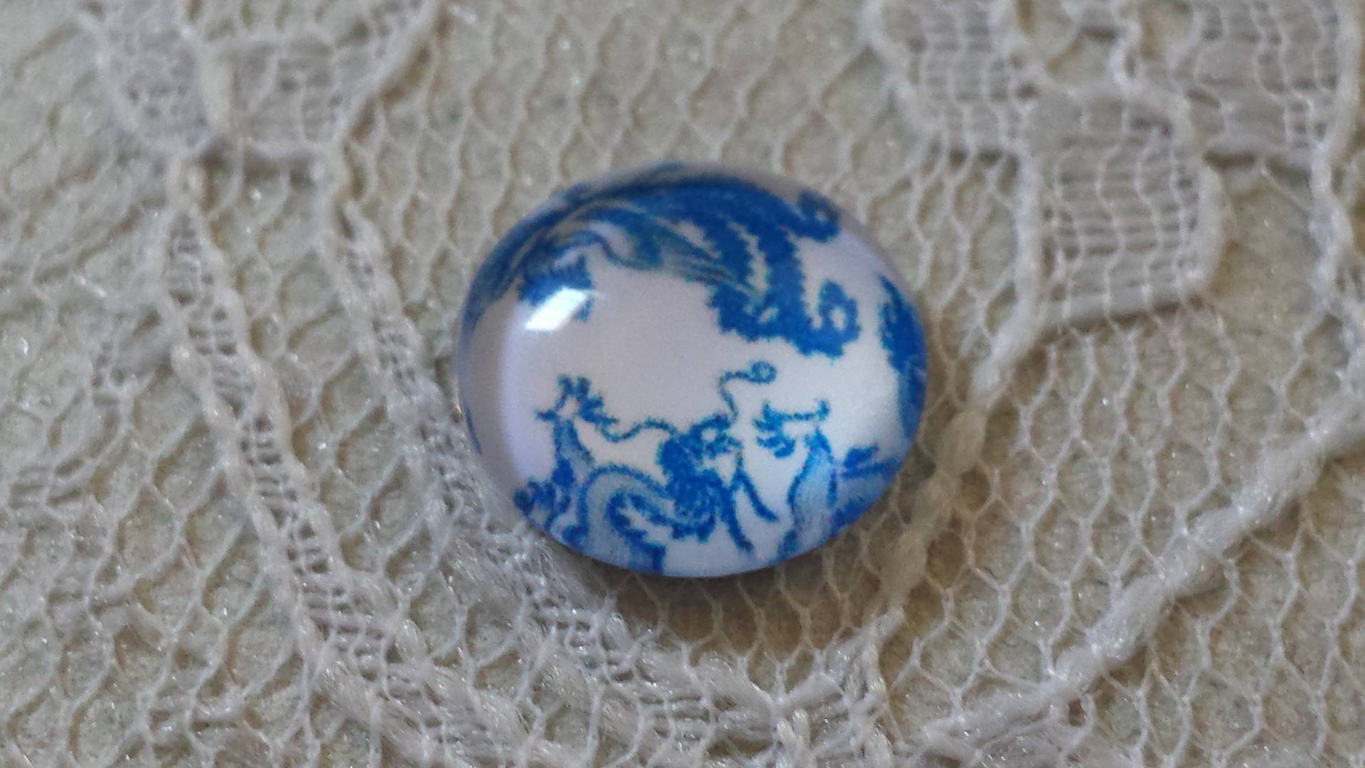 round glass cabochon 12mm blue flower 009 