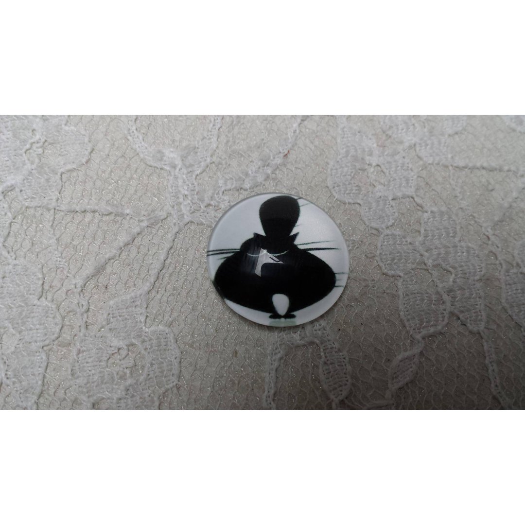 round glass cabochon 10mm cat 009 