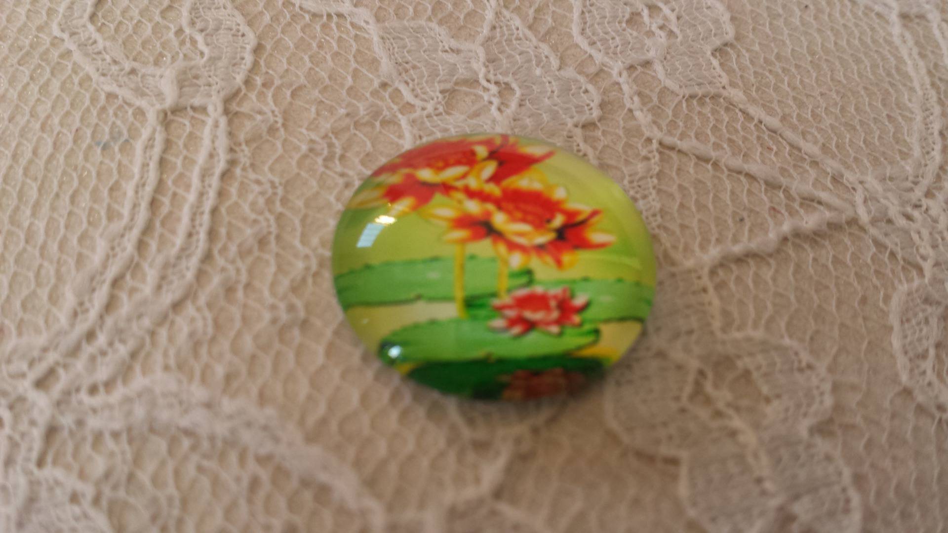 round glass cabochon 20mm flower 01-051 