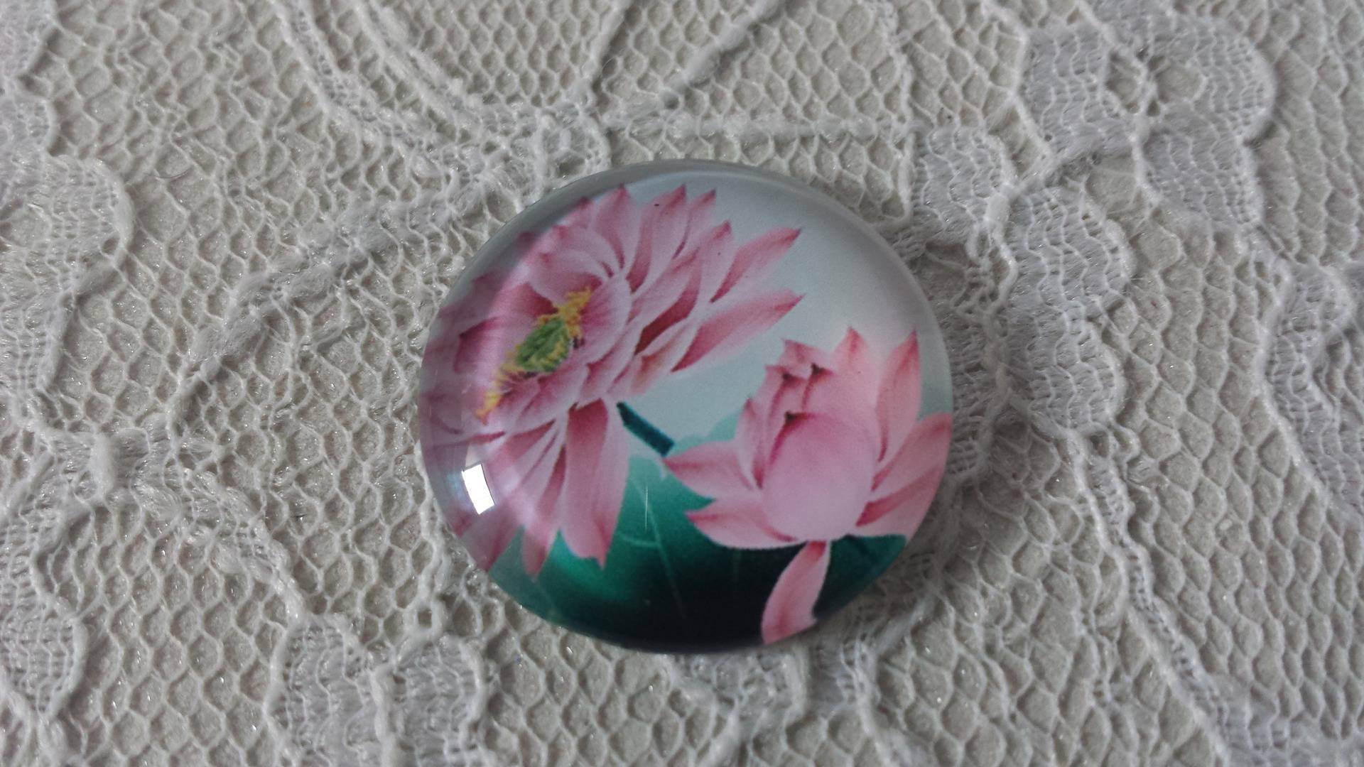 round glass cabochon 20mm flower 01-025 