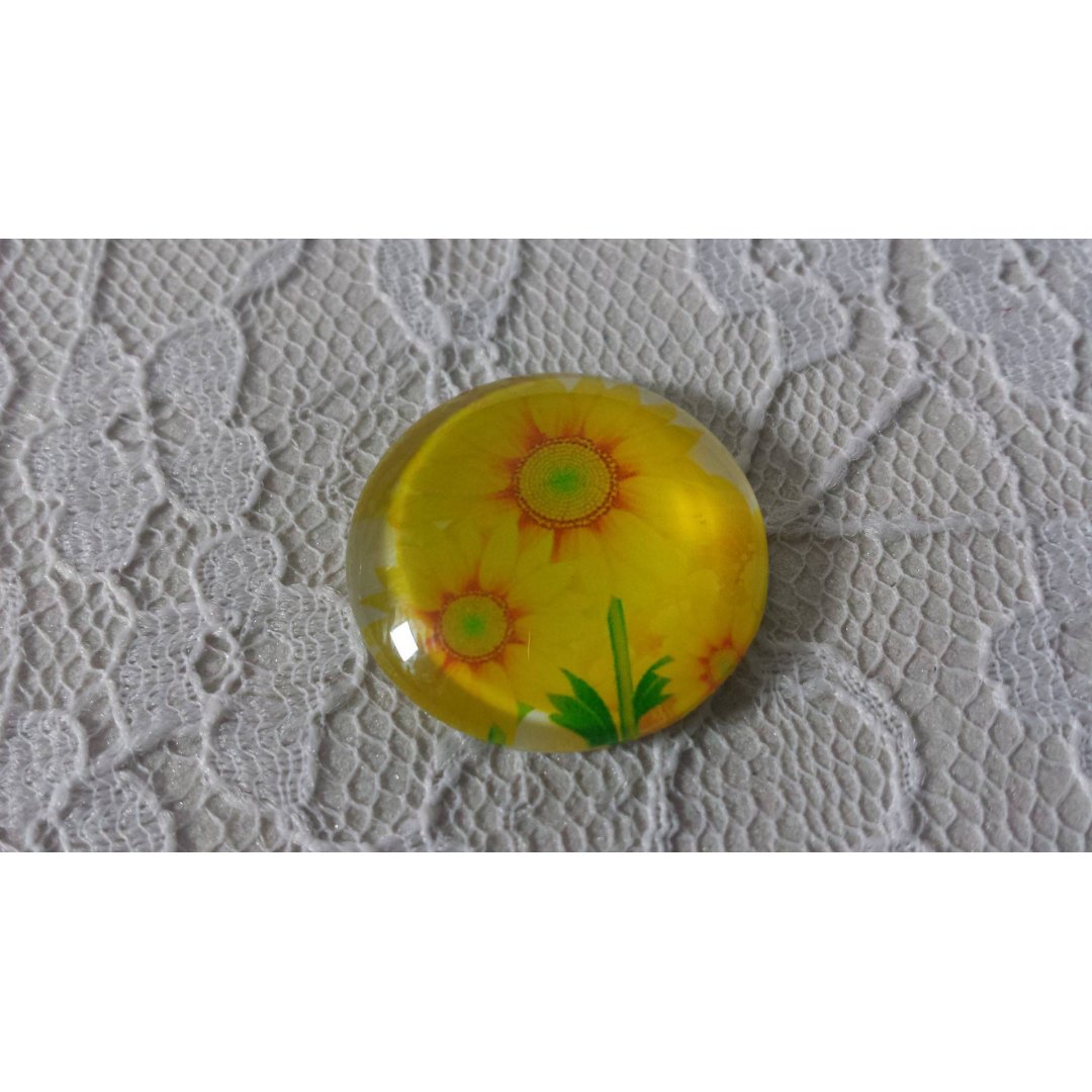 round glass cabochon 20mm flower 01-012 