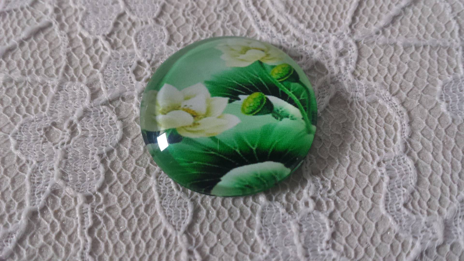 round glass cabochon 20mm flower 01-008 