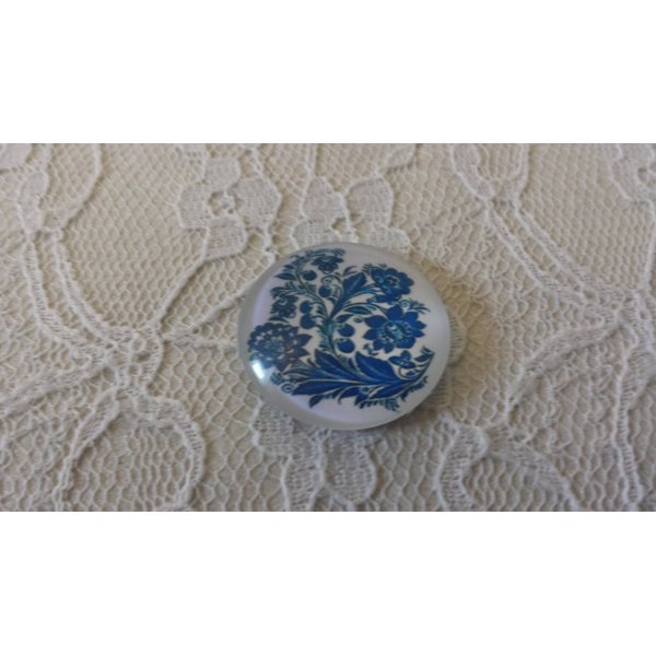 round glass cabochon 25mm flower 035 