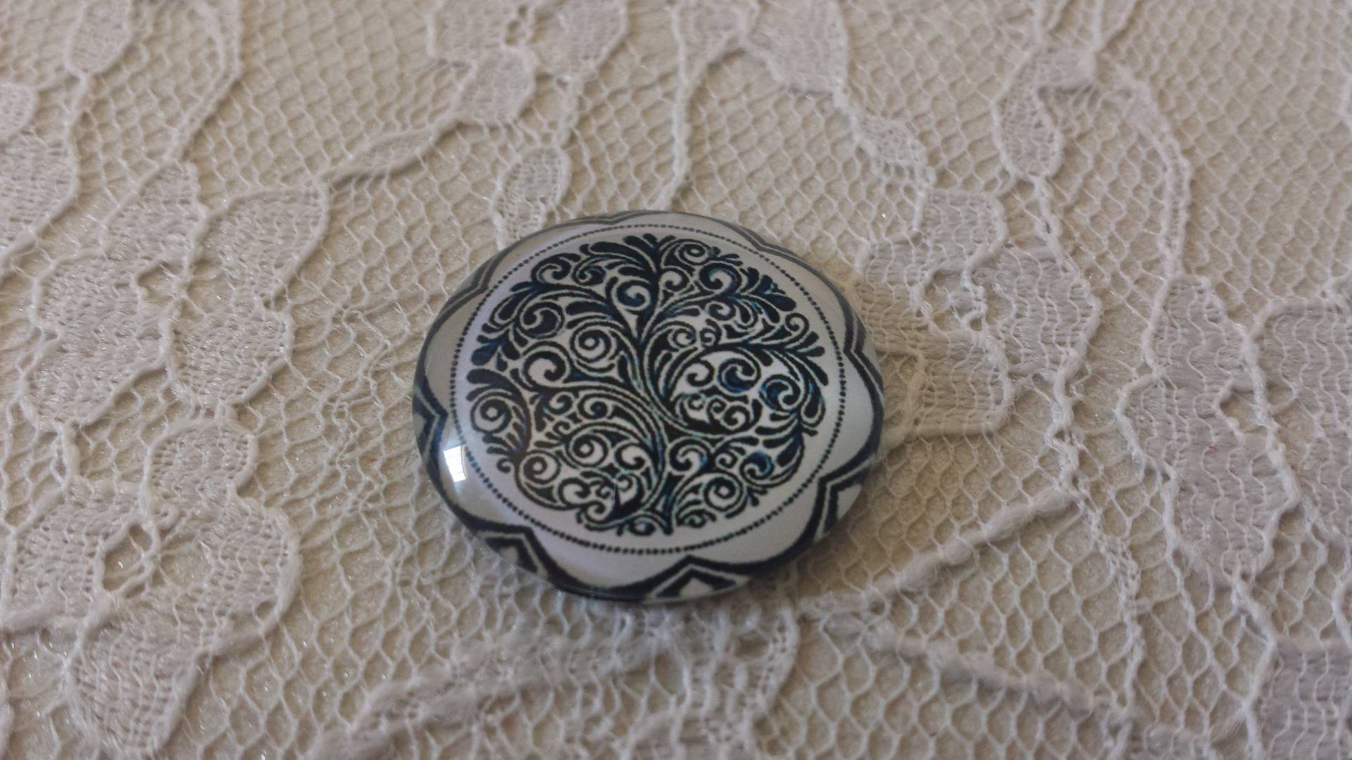 round glass cabochon 25mm flower 032 