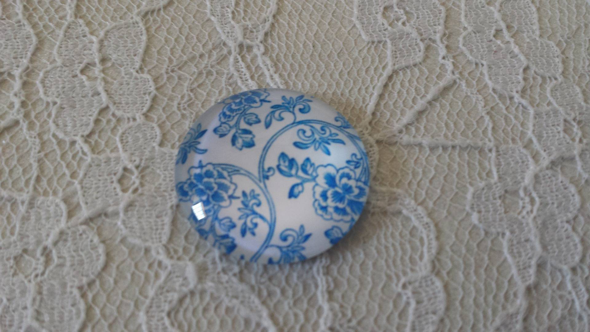 round glass cabochon 25mm flower 012 