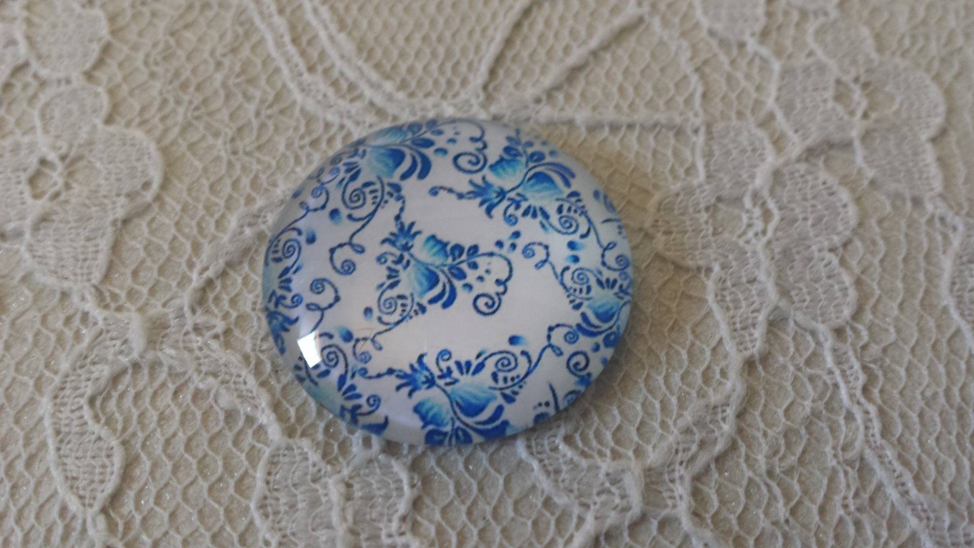 round glass cabochon 25mm flower 010 