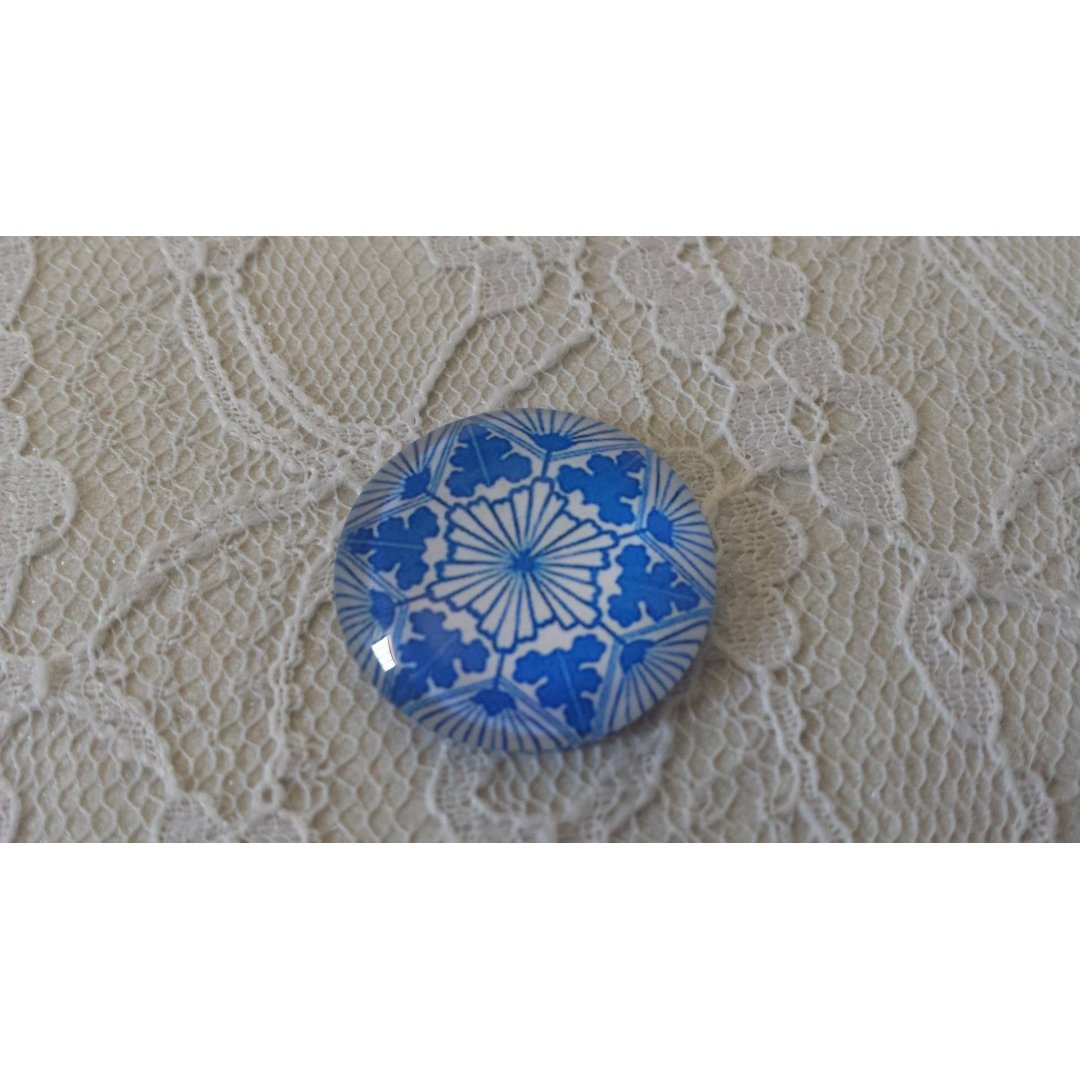 round glass cabochon 25mm flower 005 