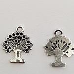 Tree Charm N°01