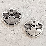 Skull and crossbones charm N°12