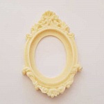 Support cabochon Ovale de 40 X 30 mm Résine N°03