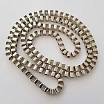 1.20 mètre collier chaine carré Argent N°01