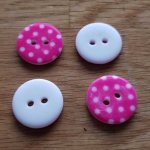 Bouton fantaisie à pois 18 mm Rose Foncé