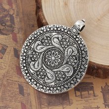 Bohemian Style Round Alloy Silver Flower Pendant 71 mm x 59 mm