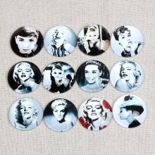 Lot 20 round glass cabochons 25 mm Marilyn- Audrey Hepburn