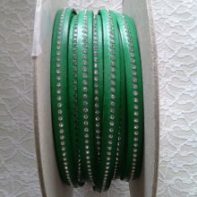 Leather B-Green 10 mm Swarovski Strass per 20 cm