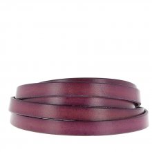 Flat Leather Plum 10 mm by 20 cm Smooth