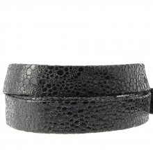 Black leather 20 mm by 20 cm