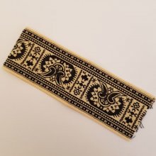 Fancy ribbon N°010 by 22 cm.