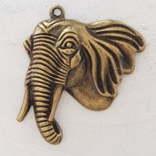 Elephant charm N°07