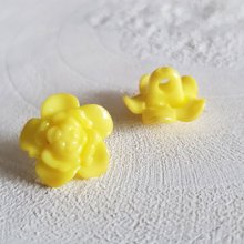 Fancy buttons, children, babies Flower pattern N°03-07 Yellow