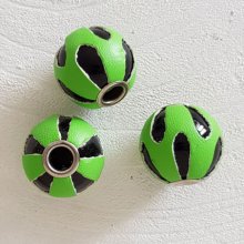 Round leather bead N°06 Green