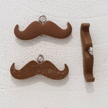 Charm pendant Moustache N°09 Light brown