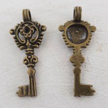 Key Charm N°11 Bronze