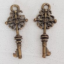 Key Charm N°18 Bronze