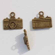 Camera charm N°01 Bronze