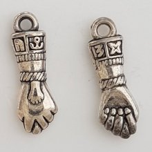 Charm Hand N°09 Silver