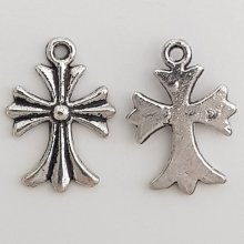 Cross Charm N°02 Silver