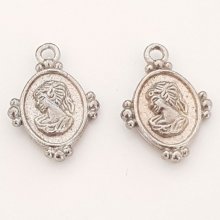 Woman Cameo Charm N°02 Silver