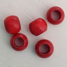 5 Wooden Beads Round 14/11 mm Red