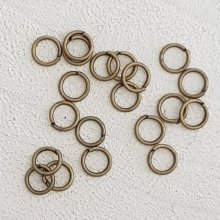 20 Open Junction Rings 05 mm Old Gold